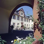 Kurfuerstliches Amtshaus Dauner Burg Hotel 4*