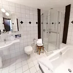 Kurfuerstliches Amtshaus Dauner Burg Hotel 4*