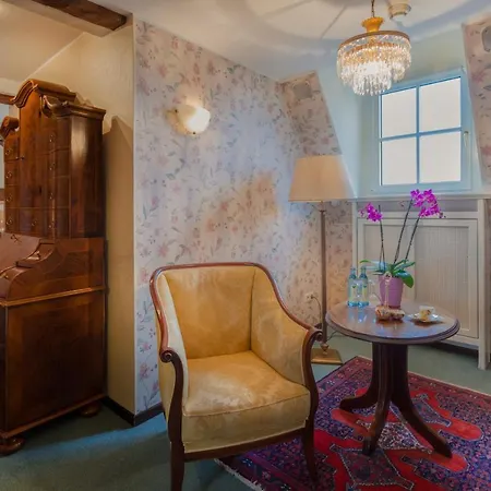 Kurfuerstliches Amtshaus Dauner Burg 酒店