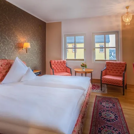 Schlosshotel Kurfuerstliches Amtshaus Dauner Burg