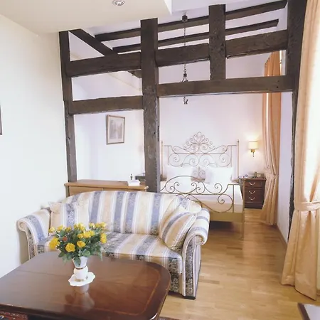 Kurfuerstliches Amtshaus Dauner Burg