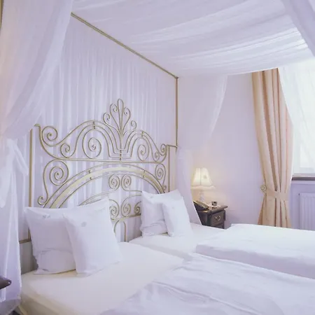 Szálloda Kurfuerstliches Amtshaus Dauner Burg 4*