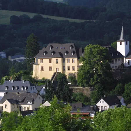 Kurfuerstliches Amtshaus Dauner Burg