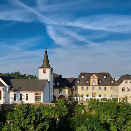 Kurfuerstliches Amtshaus Dauner Burg 4* Daun
