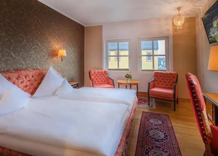 Kurfuerstliches Amtshaus Dauner Burg