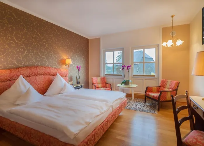 Hotel Kurfuerstliches Amtshaus Dauner Burg Daun