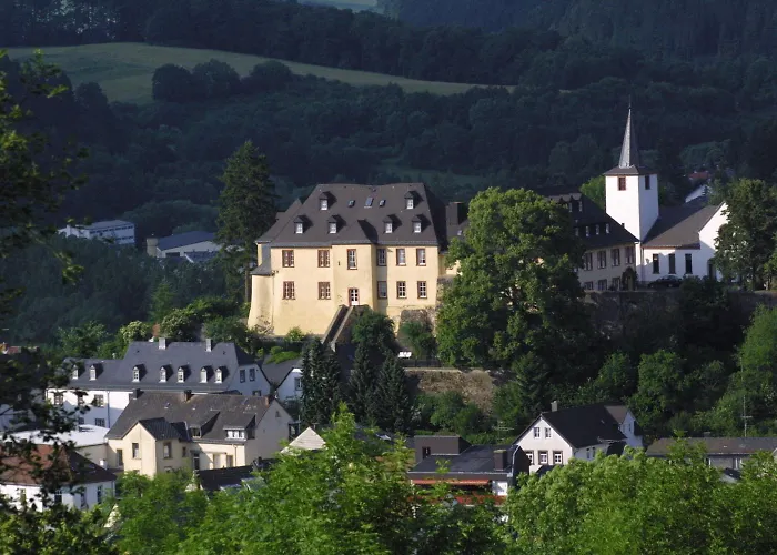Kurfuerstliches Amtshaus Dauner Burg