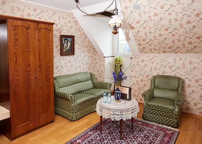 Hotel Kurfuerstliches Amtshaus Dauner Burg 4*