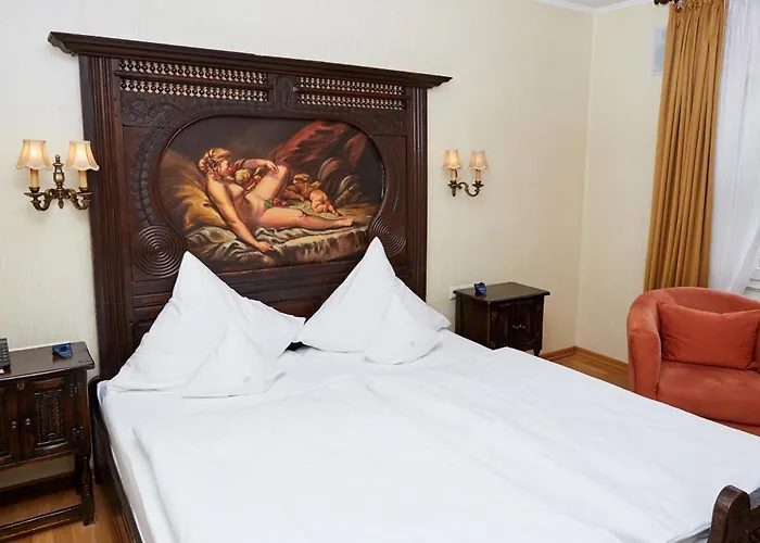 Kurfuerstliches Amtshaus Dauner Burg Daun