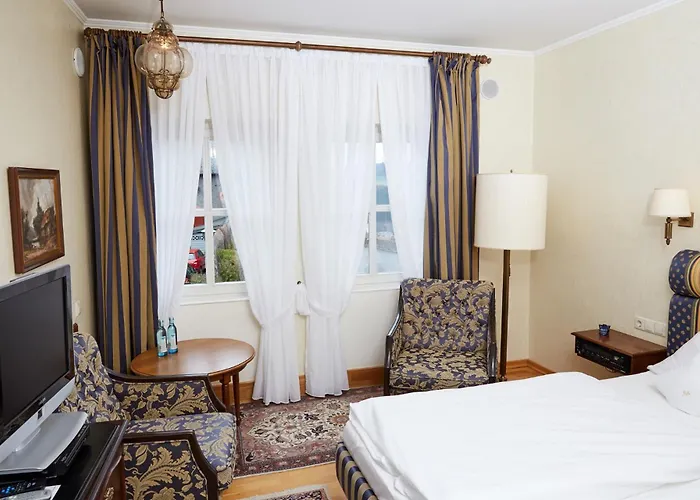 Kurfuerstliches Amtshaus Dauner Burg 4* Daun