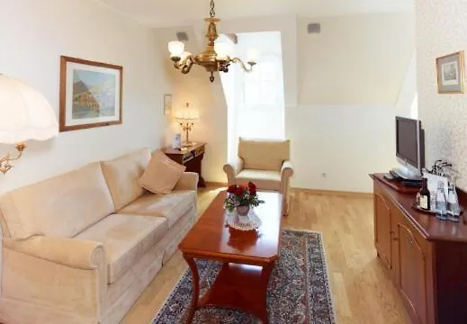 Kurfuerstliches Amtshaus Dauner Burg